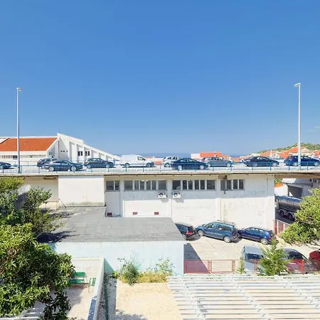 Apartament Kike *